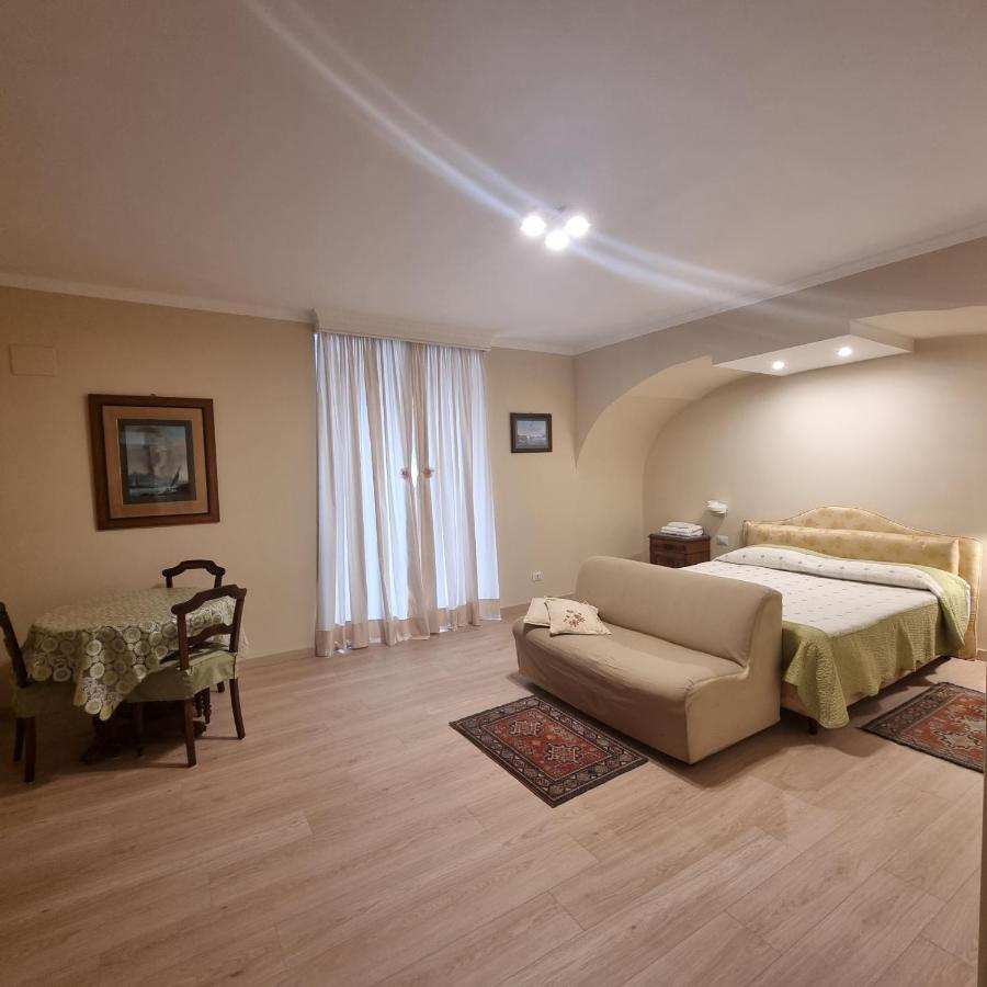 Toledo'S Rambla Casa Vacanze Naples Luaran gambar